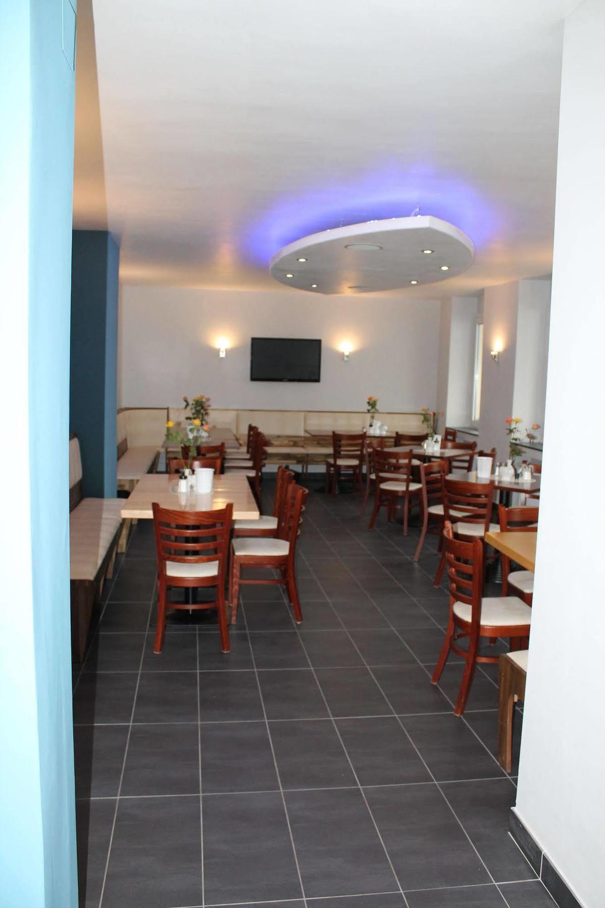 City Lounge Hotel Dusseldorf Exterior photo